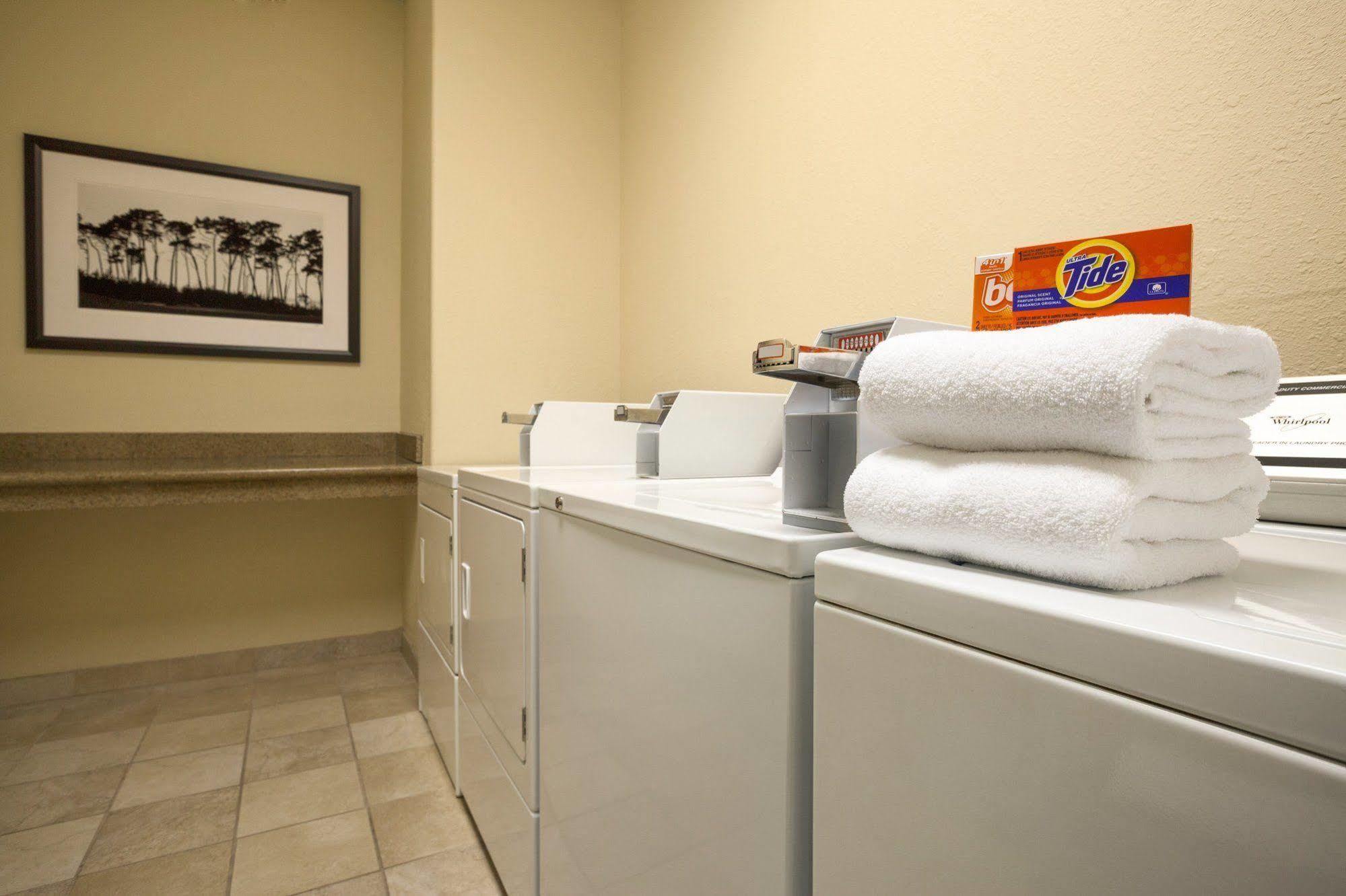 Country Inn & Suites By Radisson, Elk River, Mn Εξωτερικό φωτογραφία